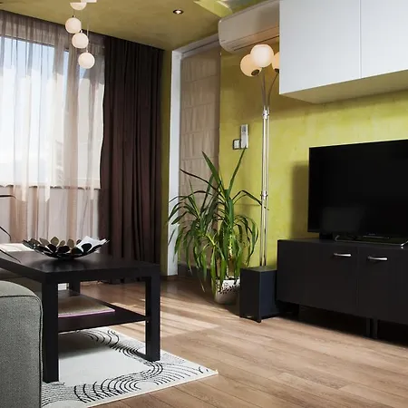 Derelli Deluxe And Derelli Adorable Apartments Sofia Room photo