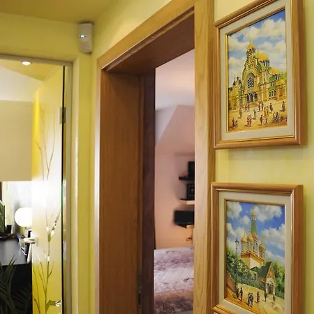 Derelli Deluxe And Derelli Adorable Apartments Sofia Room photo